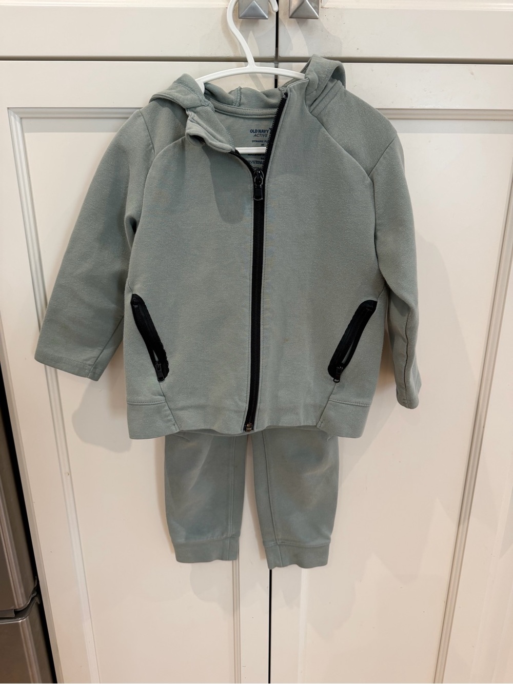 Old Navy 3t Kids Sage Green Hoodie & Jogger Set
